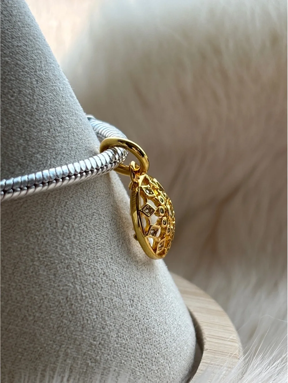 Pandora Radiate Your Moments Gold Plated Charm with Sparkling Stones